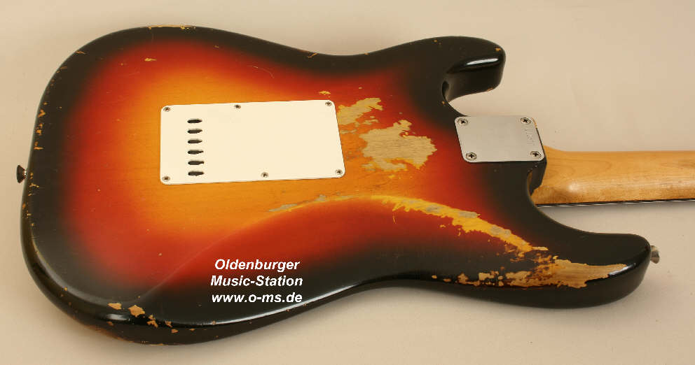 Fender Stratocaster 1963 sb f.jpg